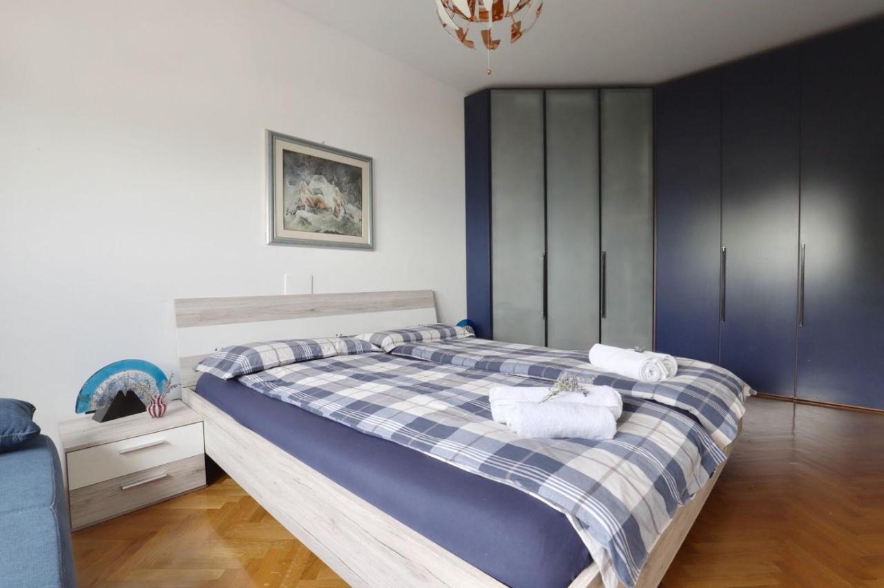 Apartments Villa Sofia Crveni Vrh Buitenkant foto