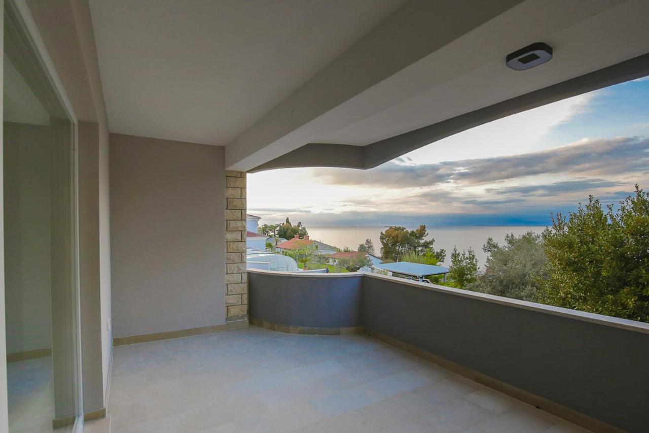 Apartments Villa Sofia Crveni Vrh Buitenkant foto